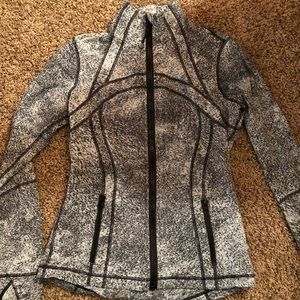 Lululemon black and white define jacket sz 8